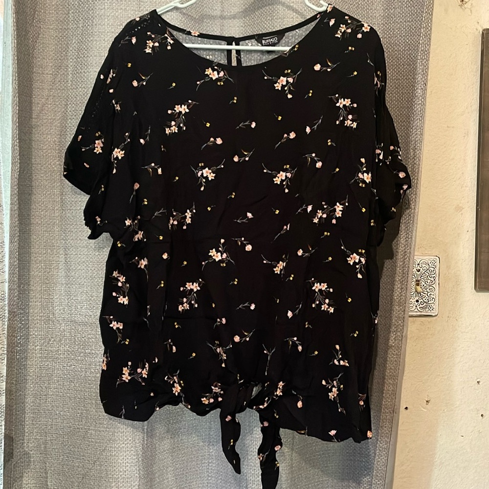Floral tie front blouse